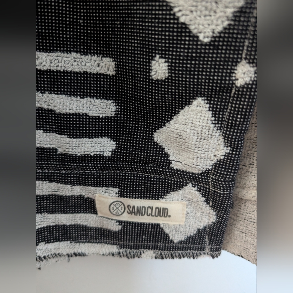 Black and White Geometric Swim Coverup - Picture 4 of 11